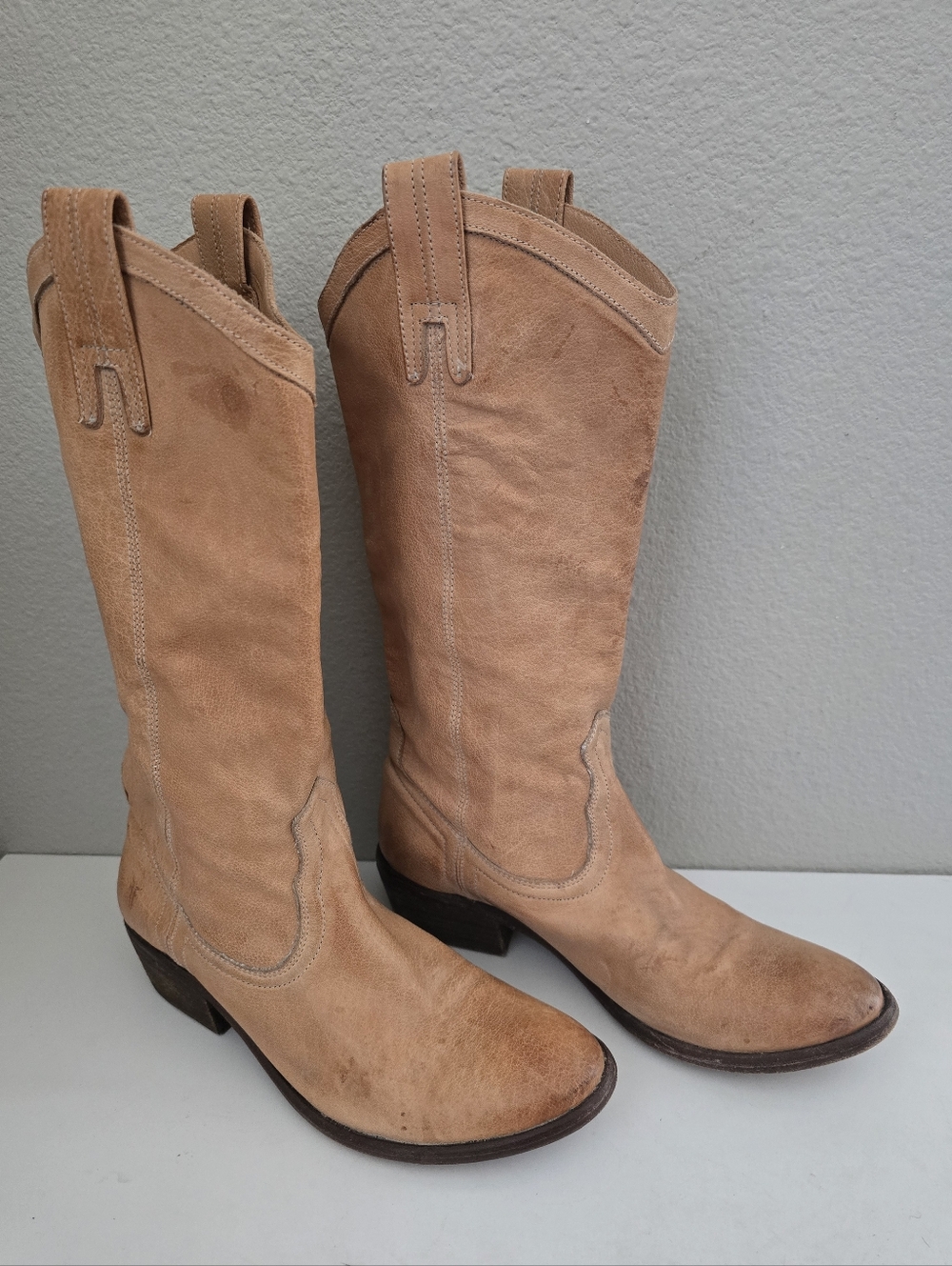 Frye Cowboy Boots Women's 6.5